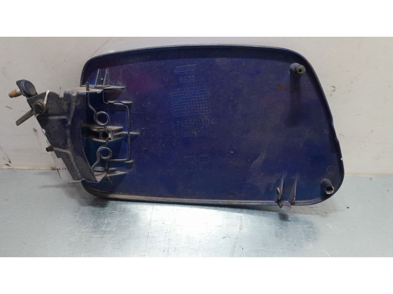 Recambio de tapa exterior combustible para fiat punto (188_) 1.2 60 (188.030, .050, .130, .150, .230, .250) referencia OEM IAM   Recambio de tapa exterior combustible para fiat punto (188_) 1.2 60 (188.030, .050, .130, .150, .230, .250) referencia OEM IAM