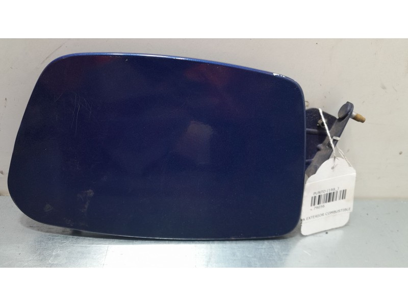 Recambio de tapa exterior combustible para fiat punto (188_) 1.2 60 (188.030, .050, .130, .150, .230, .250) referencia OEM IAM   Recambio de tapa exterior combustible para fiat punto (188_) 1.2 60 (188.030, .050, .130, .150, .230, .250) referencia OEM IAM