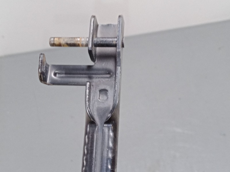 Recambio de brazo limpia delantero izquierdo para peugeot 407 (6d_) 1.6 hdi 110 (6d9hzc, 6d9hyc) referencia OEM IAM   