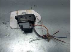 Recambio de mando elevalunas delantero derecho para volkswagen polo iv sedán (9a4, 9a2, 9n2, 9a6) 1.4 referencia OEM IAM    2