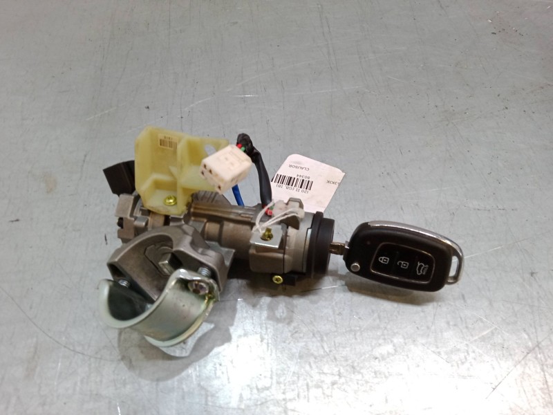 Recambio de clausor para hyundai i20 ii (gb, ib) 1.2 referencia OEM IAM   