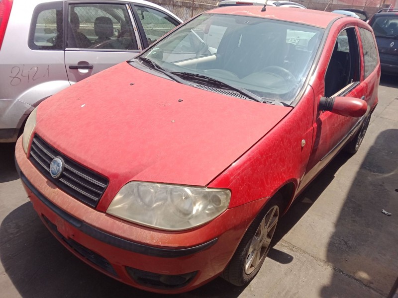 fiat punto (188_) del año 2004
