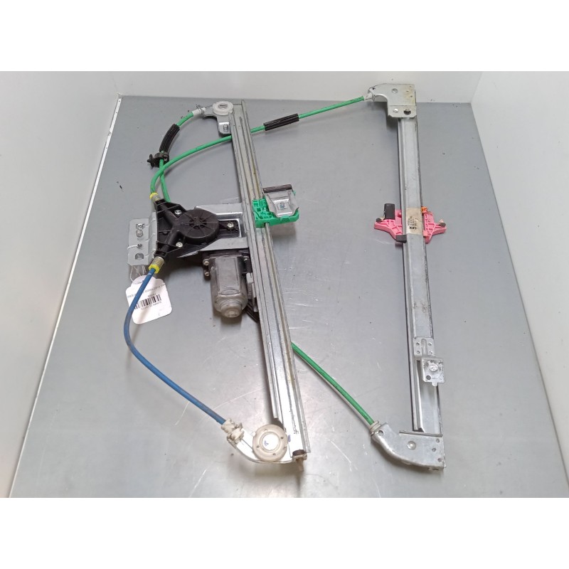 Recambio de elevalunas electrico delantero derecho para citroën jumpy ii (vf7) 1.6 hdi 90 16v referencia OEM IAM 401786b0  