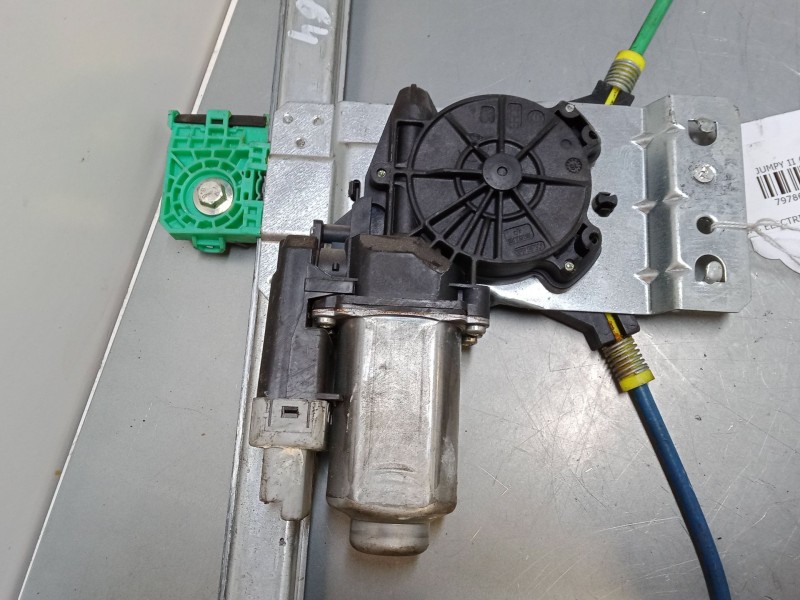 Recambio de elevalunas electrico delantero derecho para citroën jumpy ii (vf7) 1.6 hdi 90 16v referencia OEM IAM 401786b0   Recambio de elevalunas electrico delantero derecho para citroën jumpy ii (vf7) 1.6 hdi 90 16v referencia OEM IAM 401786b0