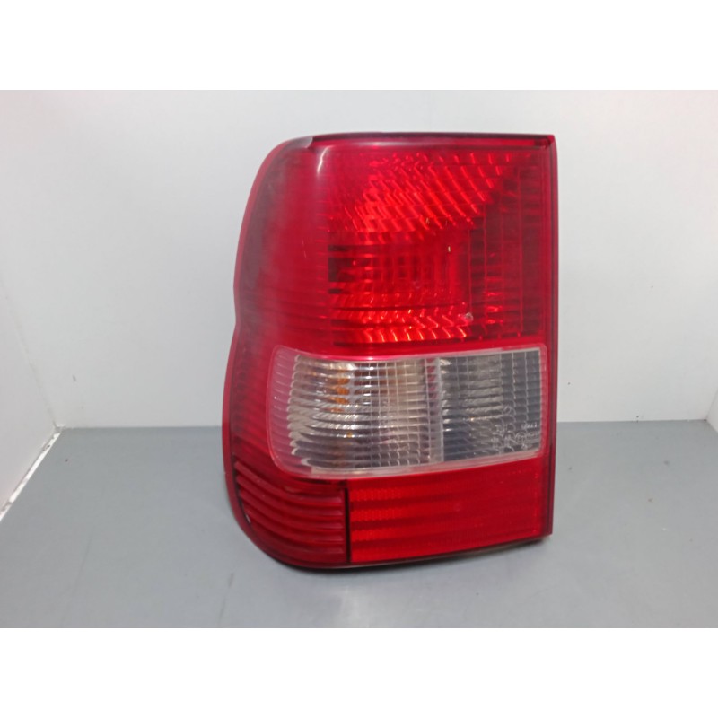 Recambio de piloto trasero izquierdo para mitsubishi montero io i (h6_w, h7_w) 1.8 gdi (h66w, h76w) referencia OEM IAM   
