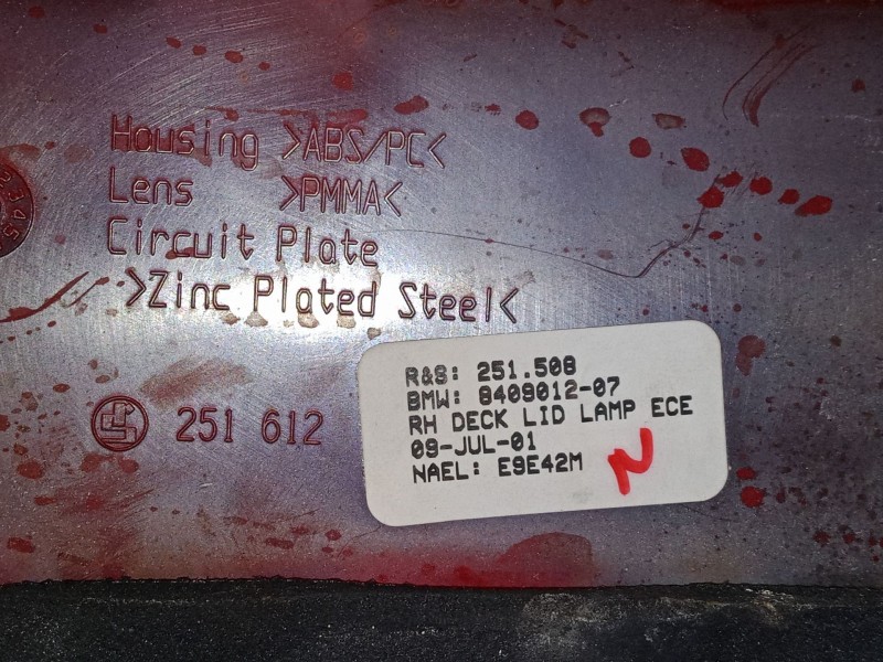 Recambio de piloto trasero porton derecho para bmw x5 (e53) 4.4 i referencia OEM IAM 840901207   Recambio de piloto trasero porton derecho para bmw x5 (e53) 4.4 i referencia OEM IAM 840901207
