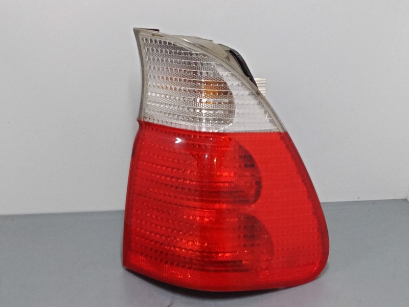 Recambio de piloto trasero derecho para bmw x5 (e53) 4.4 i referencia OEM IAM   