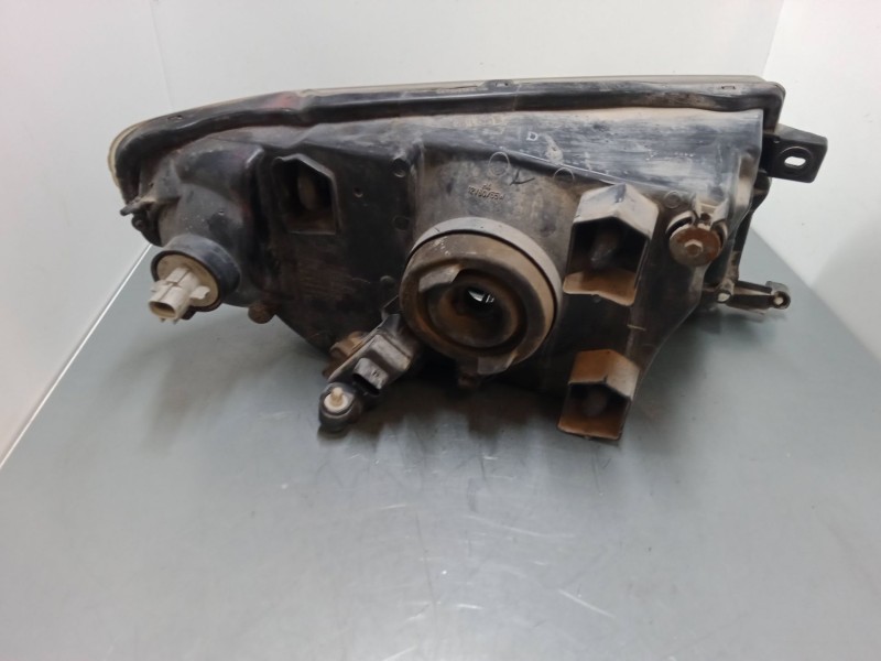 Recambio de faro izquierdo para mitsubishi montero io i (h6_w, h7_w) 1.8 gdi (h66w, h76w) referencia OEM IAM    Recambio de faro izquierdo para mitsubishi montero io i (h6_w, h7_w) 1.8 gdi (h66w, h76w) referencia OEM IAM