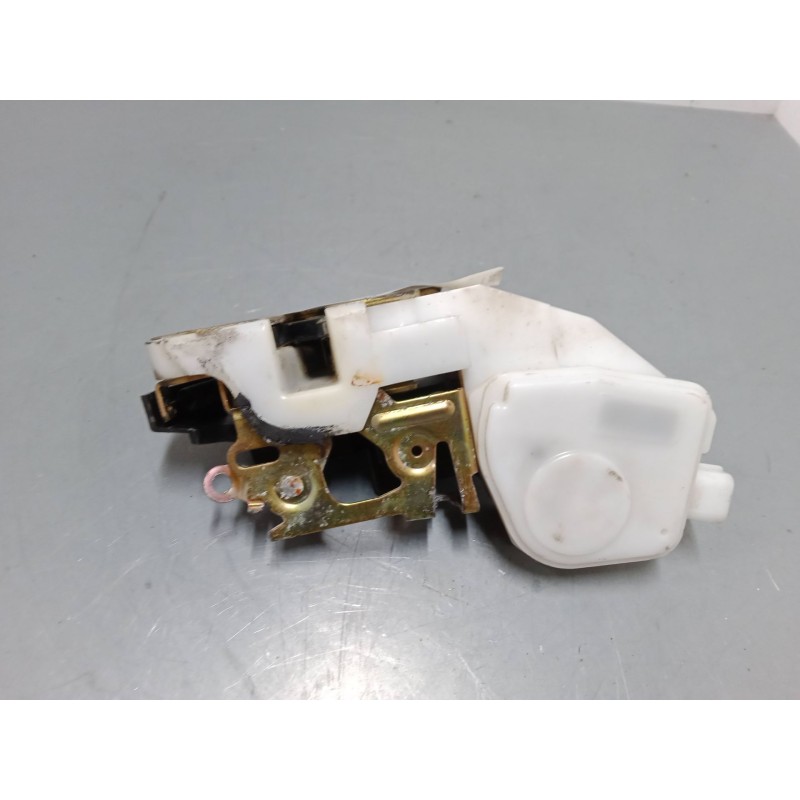 Recambio de cerradura puerta delantera derecha para mitsubishi montero io i (h6_w, h7_w) 1.8 gdi (h66w, h76w) referencia OEM IAM