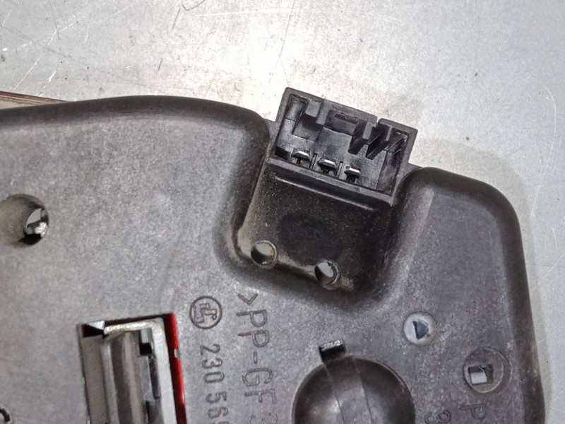 Recambio de piloto trasero porton izquierdo para bmw 3 (e46) 320 d referencia OEM IAM   