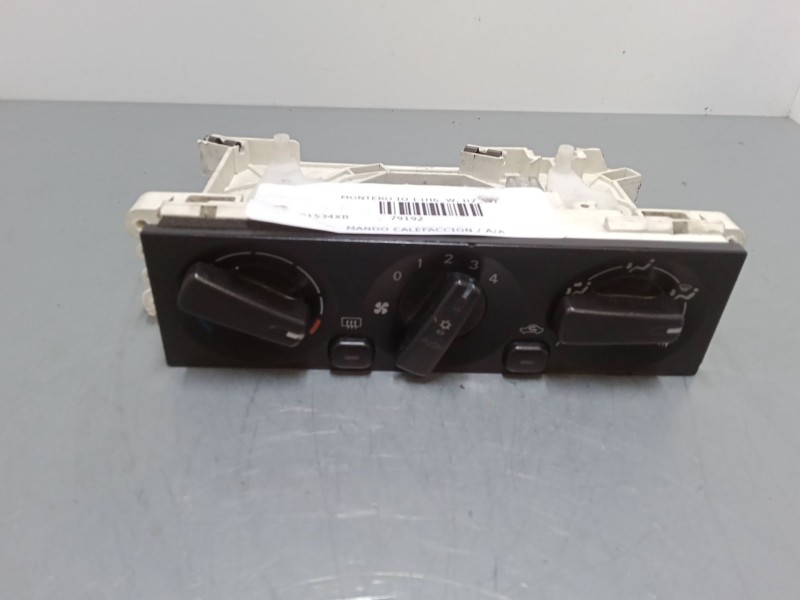 Recambio de mando calefaccion / a/a para mitsubishi montero io i (h6_w, h7_w) 1.8 gdi (h66w, h76w) referencia OEM IAM    Recambio de mando calefaccion / a/a para mitsubishi montero io i (h6_w, h7_w) 1.8 gdi (h66w, h76w) referencia OEM IAM