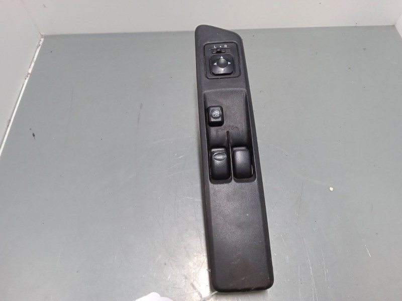 Recambio de mando elevalunas delantero izquierdo para mitsubishi montero io i (h6_w, h7_w) 1.8 gdi (h66w, h76w) referencia OEM I Recambio de mando elevalunas delantero izquierdo para mitsubishi montero io i (h6_w, h7_w) 1.8 gdi (h66w, h76w) referencia OEM I