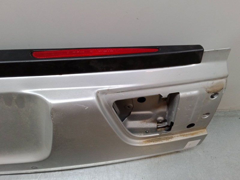 Recambio de porton trasero inferior para bmw x5 (e53) 4.4 i referencia OEM IAM    Recambio de porton trasero inferior para bmw x5 (e53) 4.4 i referencia OEM IAM