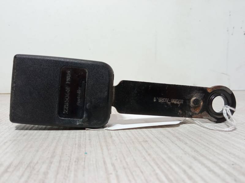 ANCLAJE CINTURON DELANTERO IZQUIERDO 2285066F1904 