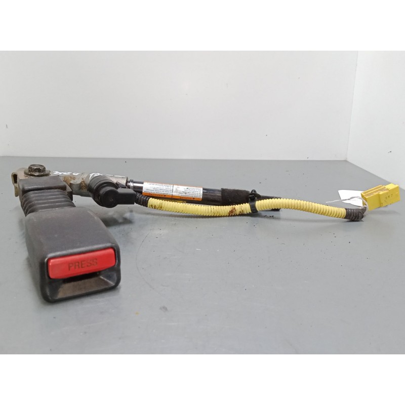 Recambio de anclaje con pretensor delantero derecho para honda cr-v ii (rd_) 2.0 (rd5) referencia OEM IAM   