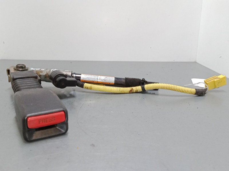 Recambio de anclaje con pretensor delantero derecho para honda cr-v ii (rd_) 2.0 (rd5) referencia OEM IAM    Recambio de anclaje con pretensor delantero derecho para honda cr-v ii (rd_) 2.0 (rd5) referencia OEM IAM