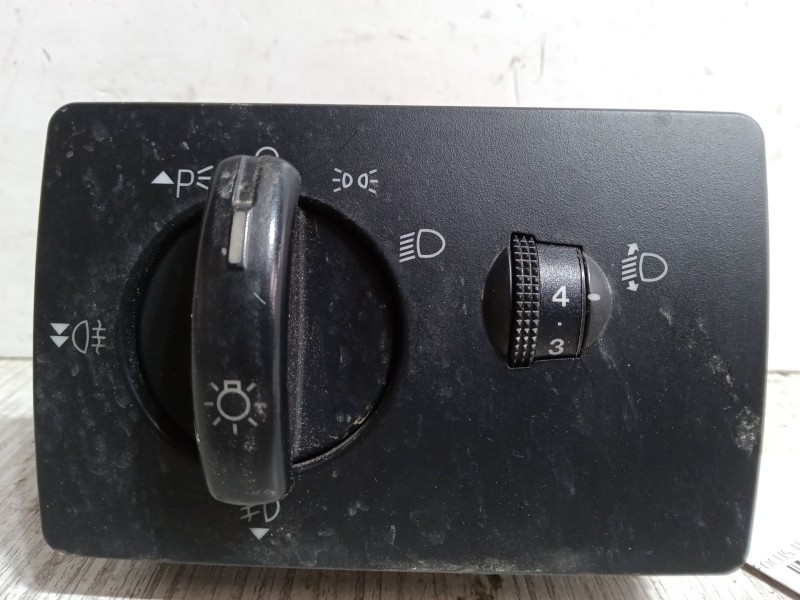 Recambio de conmutador de luces para ford focus ii (da_, hcp, dp) 1.6 tdci referencia OEM IAM 4M5T13A024LA  