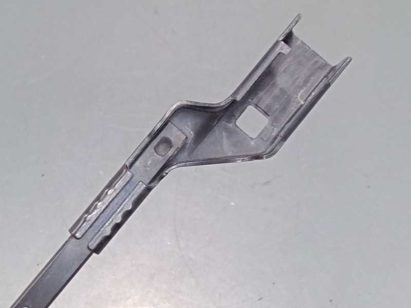 Recambio de brazo limpia trasero para ford mondeo iv (ba7) 1.8 tdci referencia OEM IAM   