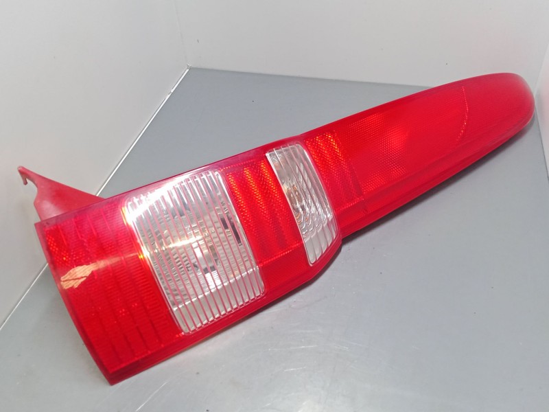 Recambio de piloto trasero derecho para fiat panda / panda classic (169_) 1.1 (169.axa1a) referencia OEM IAM    Recambio de piloto trasero derecho para fiat panda / panda classic (169_) 1.1 (169.axa1a) referencia OEM IAM