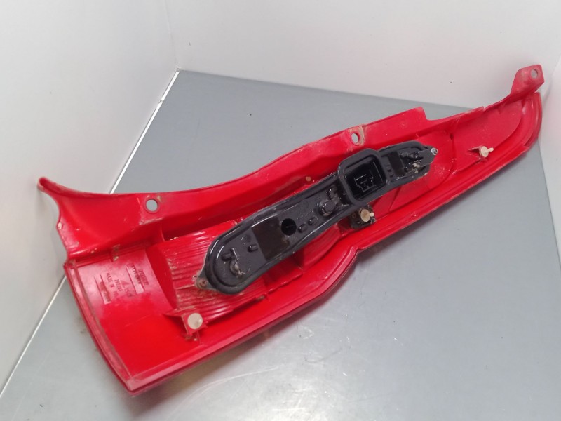 Recambio de piloto trasero izquierdo para fiat panda / panda classic (169_) 1.1 (169.axa1a) referencia OEM IAM    Recambio de piloto trasero izquierdo para fiat panda / panda classic (169_) 1.1 (169.axa1a) referencia OEM IAM