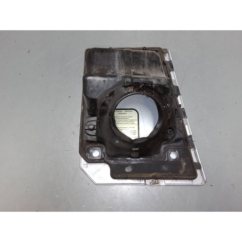 Recambio de tapa exterior combustible para peugeot box bus17 l4h2 160 box bus17 l4h2 160 referencia OEM IAM   