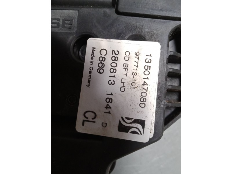 Recambio de cerradura puerta delantera derecha para peugeot box bus17 l4h2 160 box bus17 l4h2 160 referencia OEM IAM   