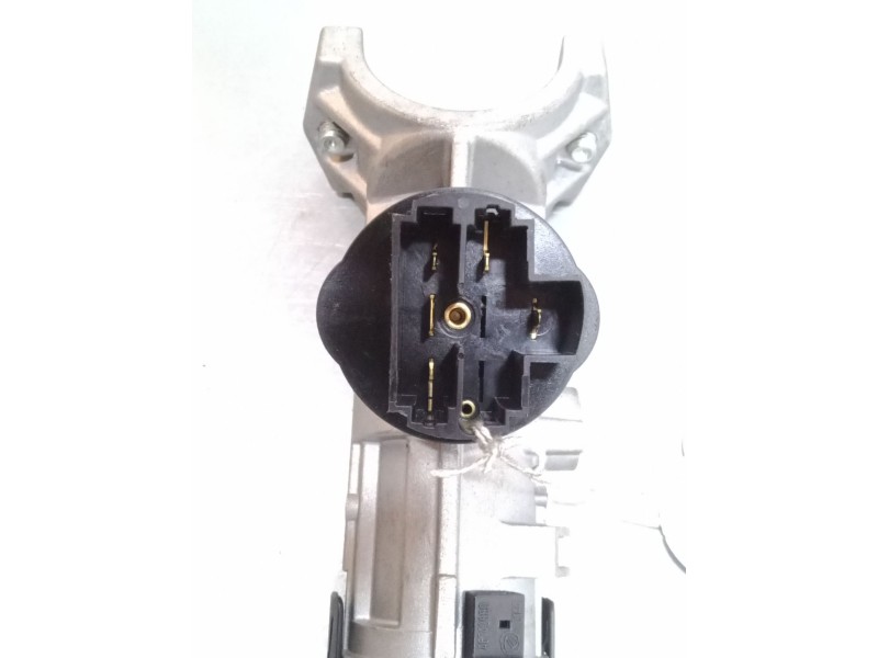 Recambio de clausor para peugeot box bus17 l4h2 160 box bus17 l4h2 160 referencia OEM IAM 010990015  