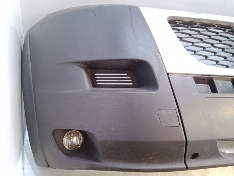 Recambio de paragolpes delantero para peugeot box bus17 l4h2 160 box bus17 l4h2 160 referencia OEM IAM   