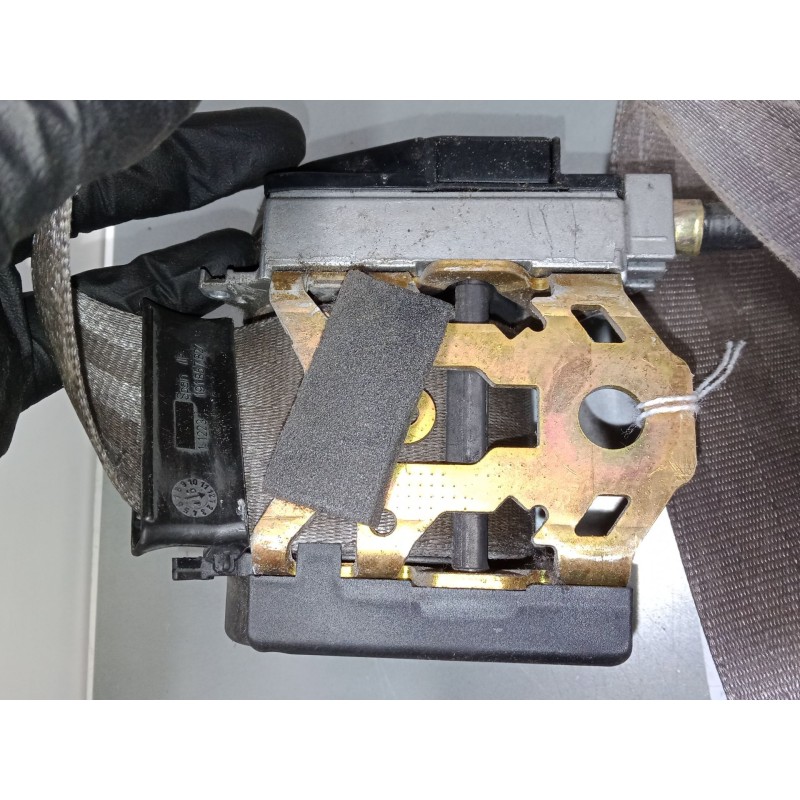 Recambio de cinturon seguridad delantero izquierdo para ford galaxy i (wgr) 1.9 tdi referencia OEM IAM 7M0857705C   Recambio de cinturon seguridad delantero izquierdo para ford galaxy i (wgr) 1.9 tdi referencia OEM IAM 7M0857705C