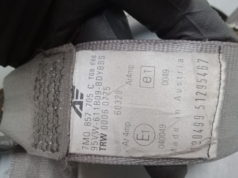 Recambio de cinturon seguridad delantero izquierdo para ford galaxy i (wgr) 1.9 tdi referencia OEM IAM 7M0857705C   Recambio de cinturon seguridad delantero izquierdo para ford galaxy i (wgr) 1.9 tdi referencia OEM IAM 7M0857705C