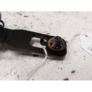 ANCLAJE CINTURON DELANTERO DERECHO 34133044F 