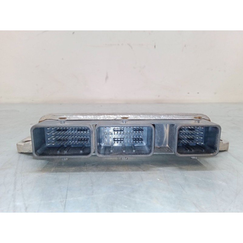 Recambio de centralita motor uce para renault grand scénic ii (jm0/1_) 1.6 referencia OEM IAM 8200376474   Recambio de centralita motor uce para renault grand scénic ii (jm0/1_) 1.6 referencia OEM IAM 8200376474