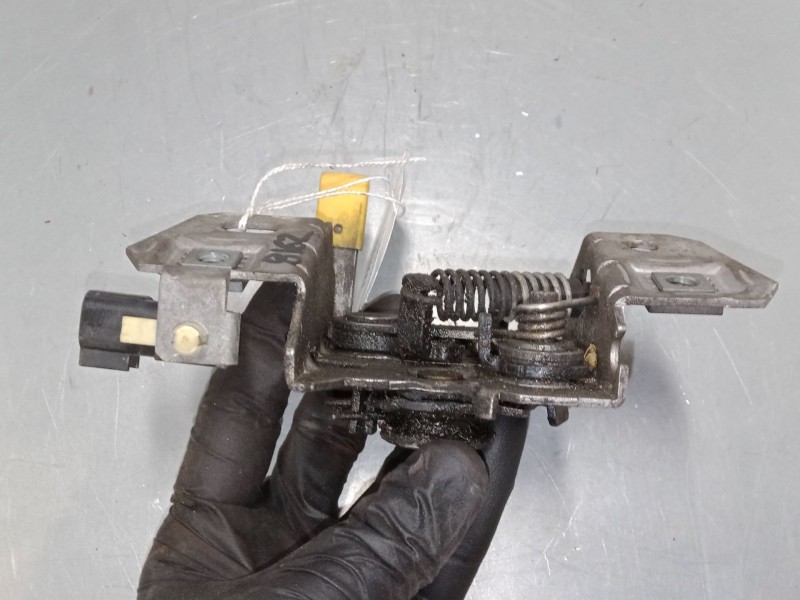 Recambio de cerradura capo para volvo v50 (545) 2.4 referencia OEM IAM   