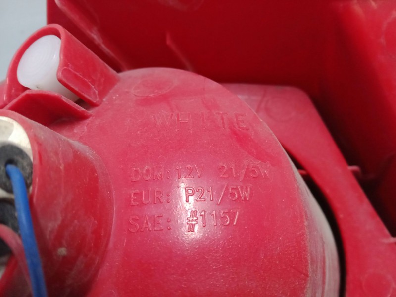 Recambio de piloto trasero derecho para chevrolet aveo / kalos hatchback (t200) 1.4 16v referencia OEM IAM    Recambio de piloto trasero derecho para chevrolet aveo / kalos hatchback (t200) 1.4 16v referencia OEM IAM