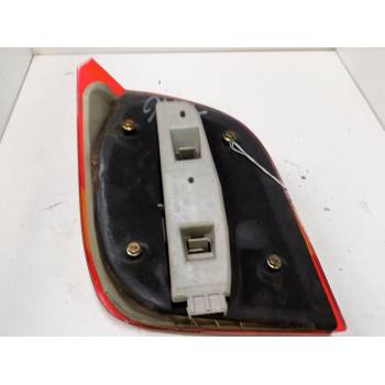 PILOTO TRASERO DERECHO 89FG13N004AA 