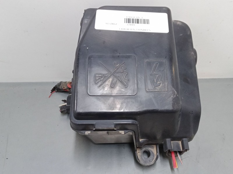 Recambio de caja reles / fusibles para dacia lodgy (js_) 1.5 dci referencia OEM IAM 243825499R   Recambio de caja reles / fusibles para dacia lodgy (js_) 1.5 dci referencia OEM IAM 243825499R