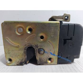 CERRADURA PUERTA DELANTERA DERECHA 