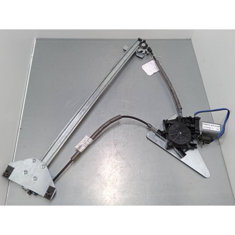 Recambio de elevalunas electrico delantero izquierdo para ford tourneo connect 1.8 tdci referencia OEM IAM D393800  454500008
