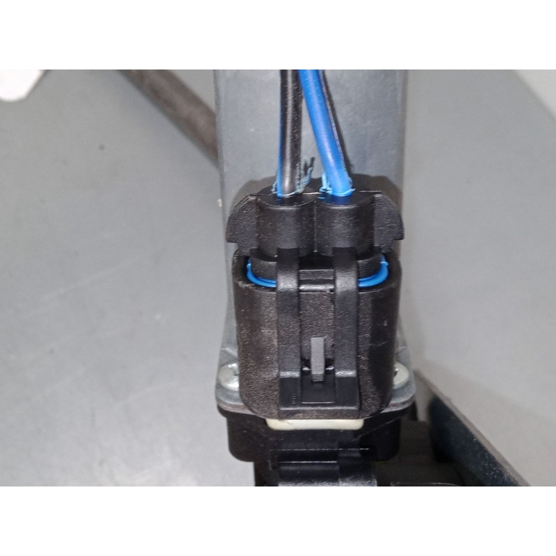 Recambio de elevalunas electrico delantero izquierdo para ford tourneo connect 1.8 tdci referencia OEM IAM D393800  454500008 Recambio de elevalunas electrico delantero izquierdo para ford tourneo connect 1.8 tdci referencia OEM IAM D393800  454500008