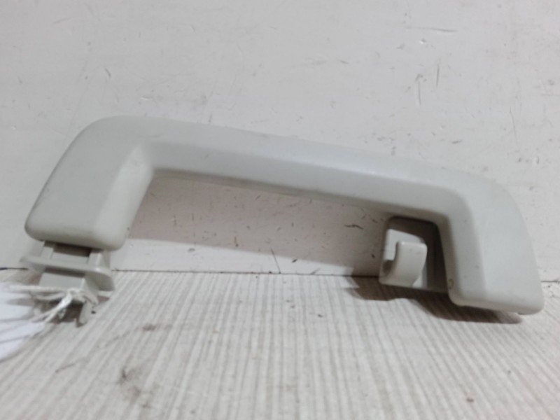 Recambio de asidero tra izquierdo para ford focus ii (da_, hcp, dp) 1.6 tdci referencia OEM IAM    Recambio de asidero tra izquierdo para ford focus ii (da_, hcp, dp) 1.6 tdci referencia OEM IAM