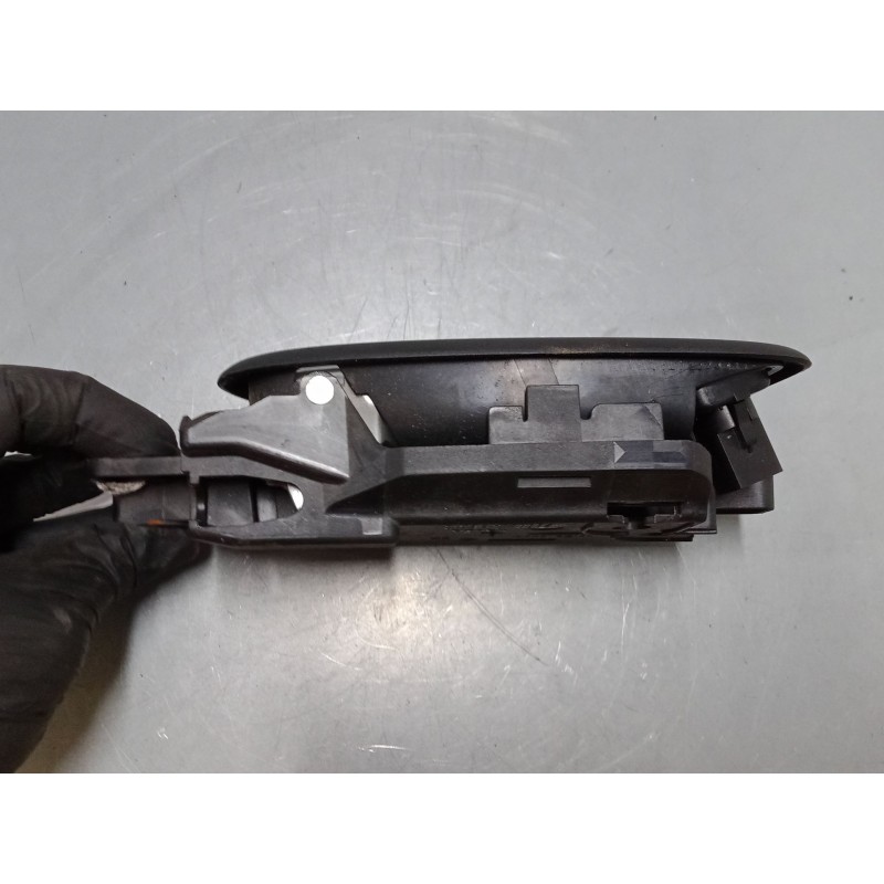 Recambio de maneta interior puerta delantera derecha para ford mondeo iv (ba7) 1.8 tdci referencia OEM IAM 6M21U22600  7S71A2260