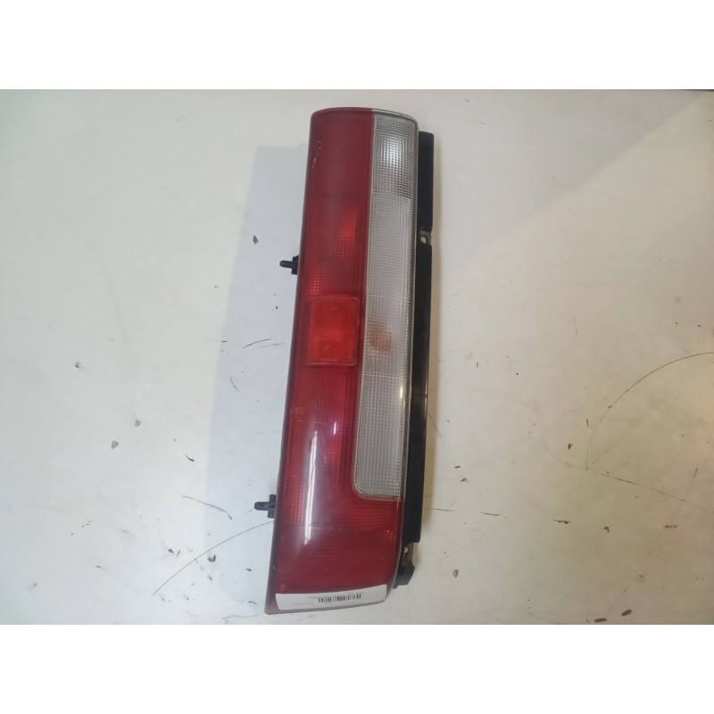Recambio de piloto trasero derecho para suzuki swift ii hatchback (ea, ma) 1.3 (sf413, ab35) referencia OEM IAM   