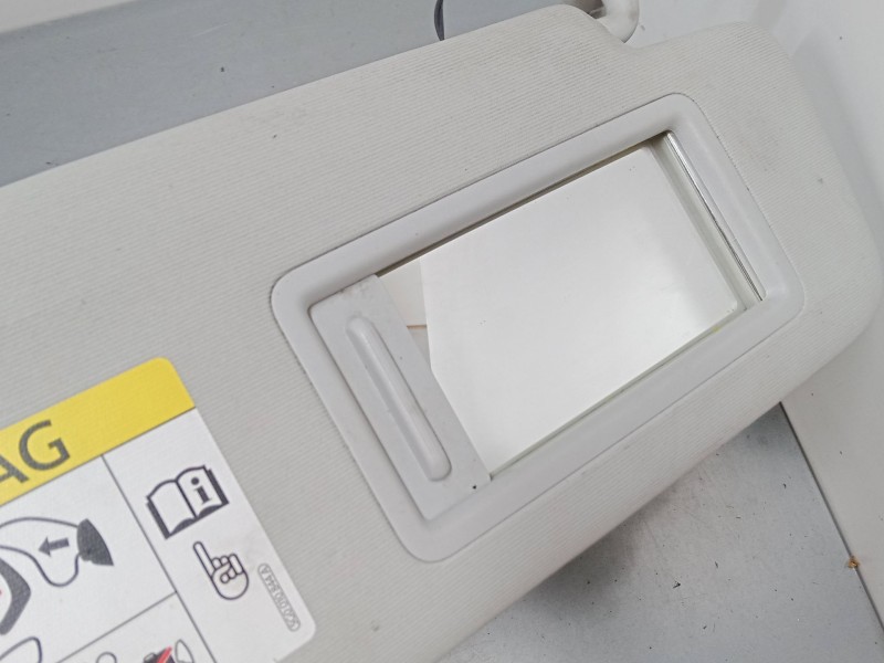 Recambio de parasol derecho para skoda superb iii station wagon (3v5) 2.0 tdi referencia OEM IAM    Recambio de parasol derecho para skoda superb iii station wagon (3v5) 2.0 tdi referencia OEM IAM