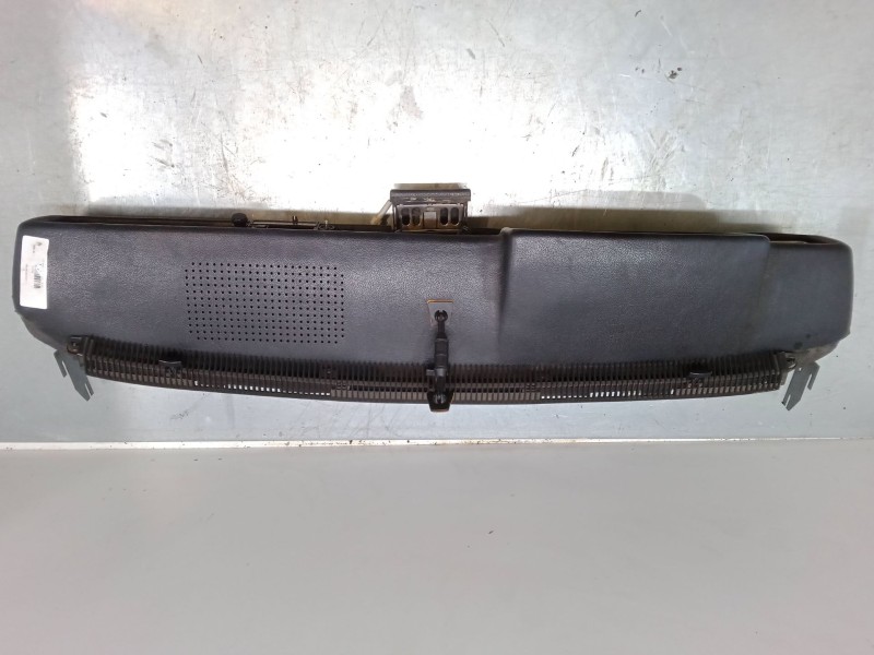 Recambio de salpicadero para renault 12 variable (117_, 133_) 1.3 (1170) referencia OEM IAM    Recambio de salpicadero para renault 12 variable (117_, 133_) 1.3 (1170) referencia OEM IAM