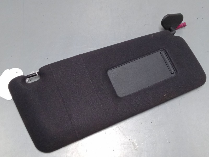 Recambio de parasol derecho para bmw x5 (e53) 4.4 i referencia OEM IAM    Recambio de parasol derecho para bmw x5 (e53) 4.4 i referencia OEM IAM