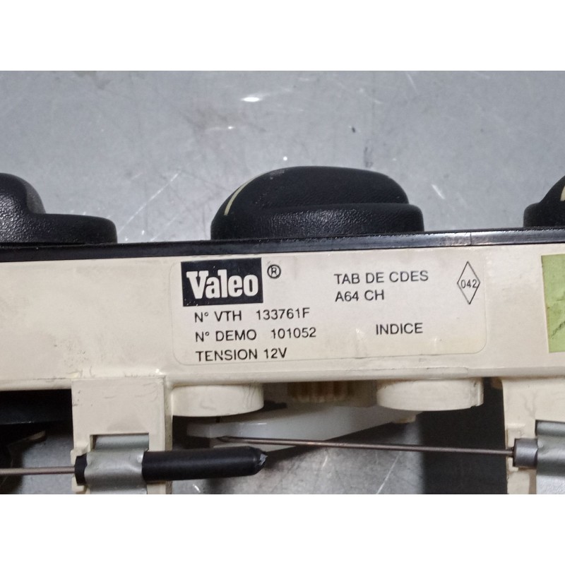 Recambio de mando calefaccion / a/a para renault master ii caja/chasis (ed/hd/ud) 2.5 dci 120 referencia OEM IAM 133761F  101052