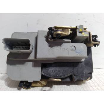 CERRADURA PUERTA DELANTERA IZQUIERDA 