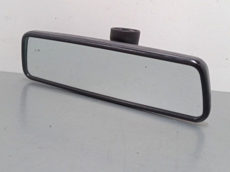 Recambio de retrovisor interior para volkswagen polo iv (9n_, 9a_) 1.4 16v referencia OEM IAM    Recambio de retrovisor interior para volkswagen polo iv (9n_, 9a_) 1.4 16v referencia OEM IAM