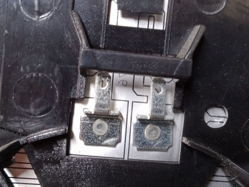 Recambio de cristal retrovisor derecho para renault twingo ii (cn0_) 1.5 dci 75 referencia OEM IAM    Recambio de cristal retrovisor derecho para renault twingo ii (cn0_) 1.5 dci 75 referencia OEM IAM