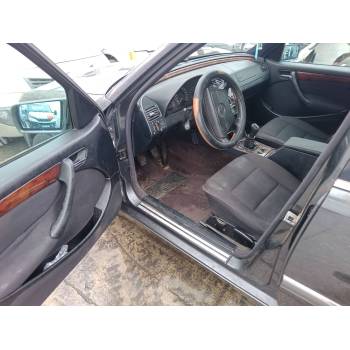 MERCEDES-BENZ CLASE C (W202)